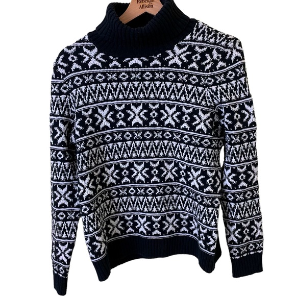 Lands' End Sweaters - Land’s End Turtleneck Fair Isle Sweater B&W SZ Medium Petite